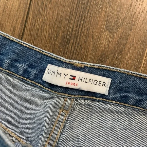Vintage Y2K Tommy denim shorts 90s logo & flag detail size 10